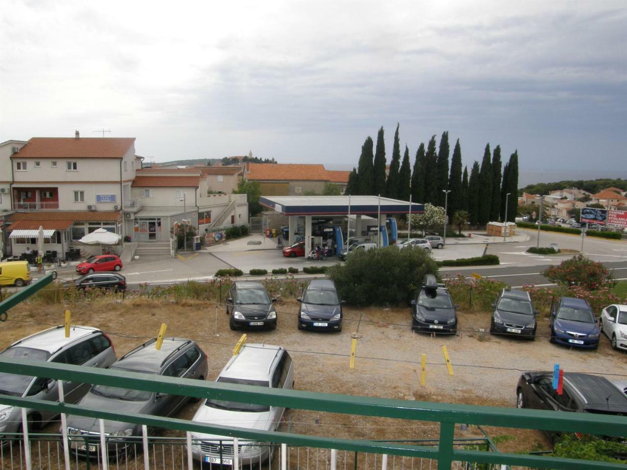 Apartment Josko Primošten Buitenkant foto