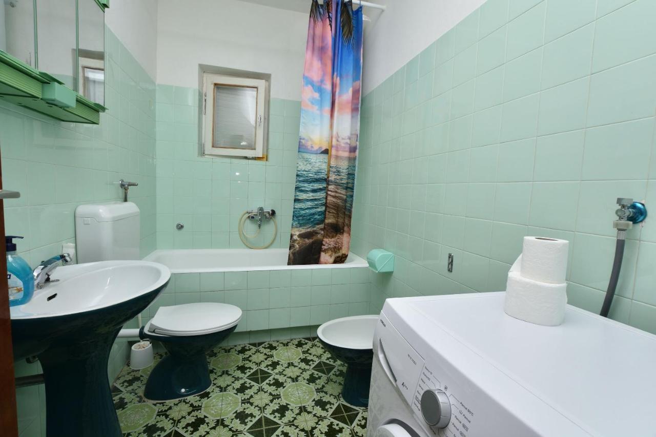 Apartment Josko Primošten Buitenkant foto